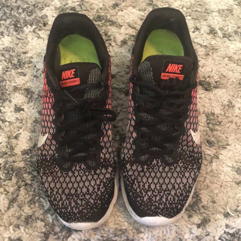 LAST CHANCE 💄 Nike Air Max Sequent 2, size 8.5